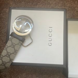 Gucci belt
